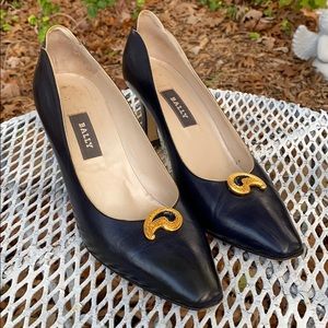 Vintage Bally Navy Blue Leather Made in Italy Heels